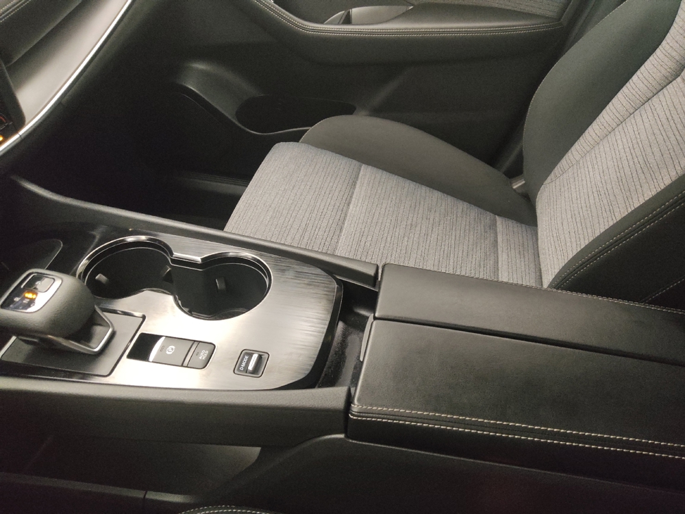 2023 Nissan Rogue SV - Photo 20