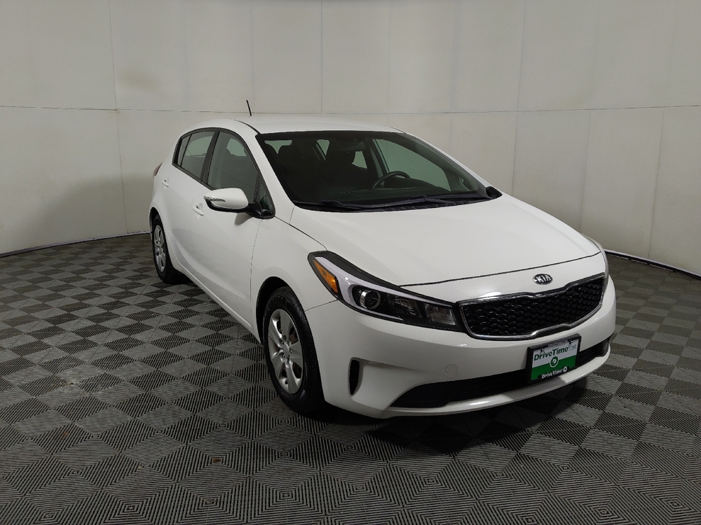 2017 Kia Forte5 LX - Photo 12