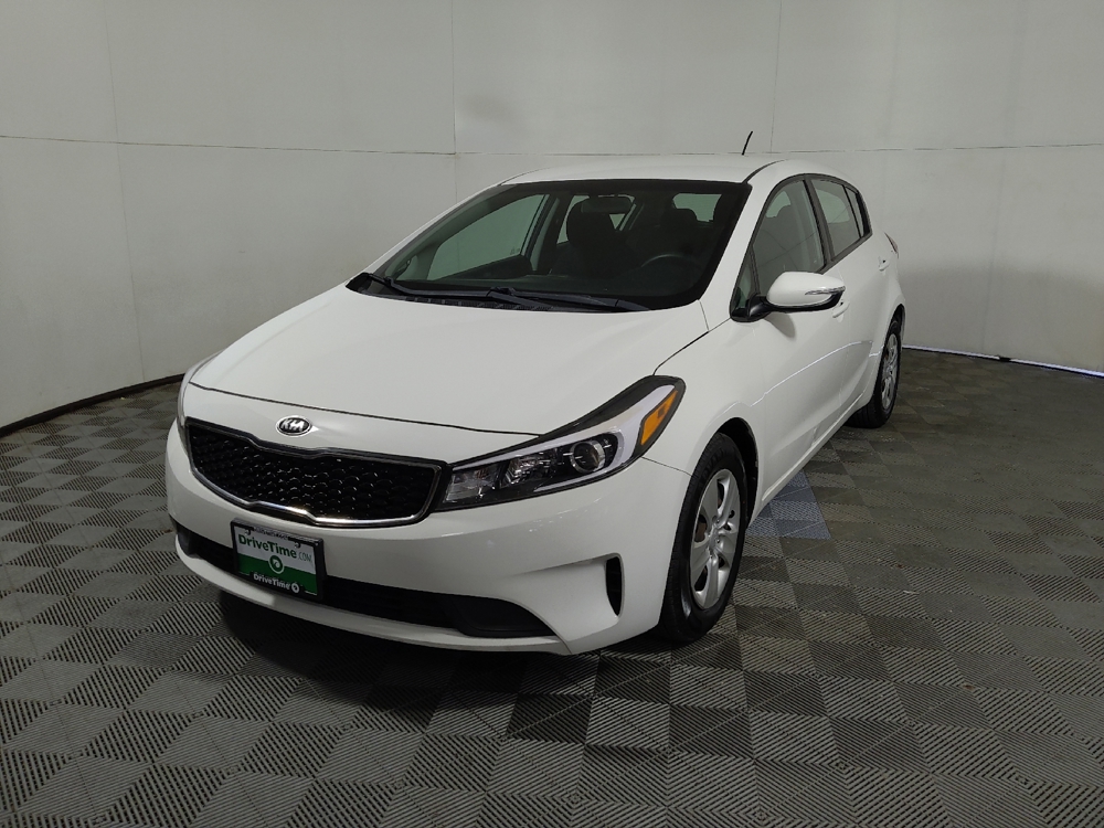 2017 Kia Forte5 LX - Photo 11