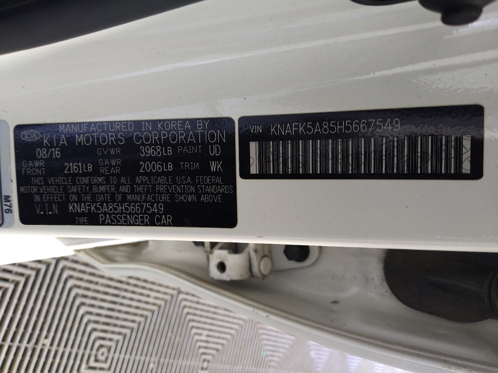 2017 Kia Forte5 LX - Photo 26