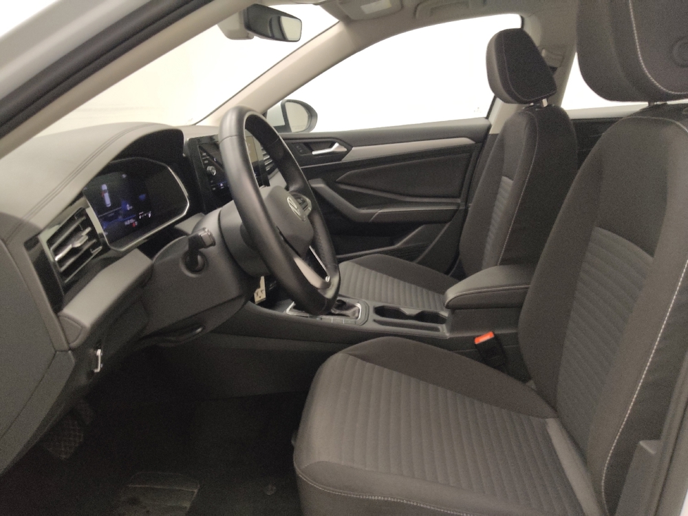 2025 Volkswagen Jetta S - Photo 13