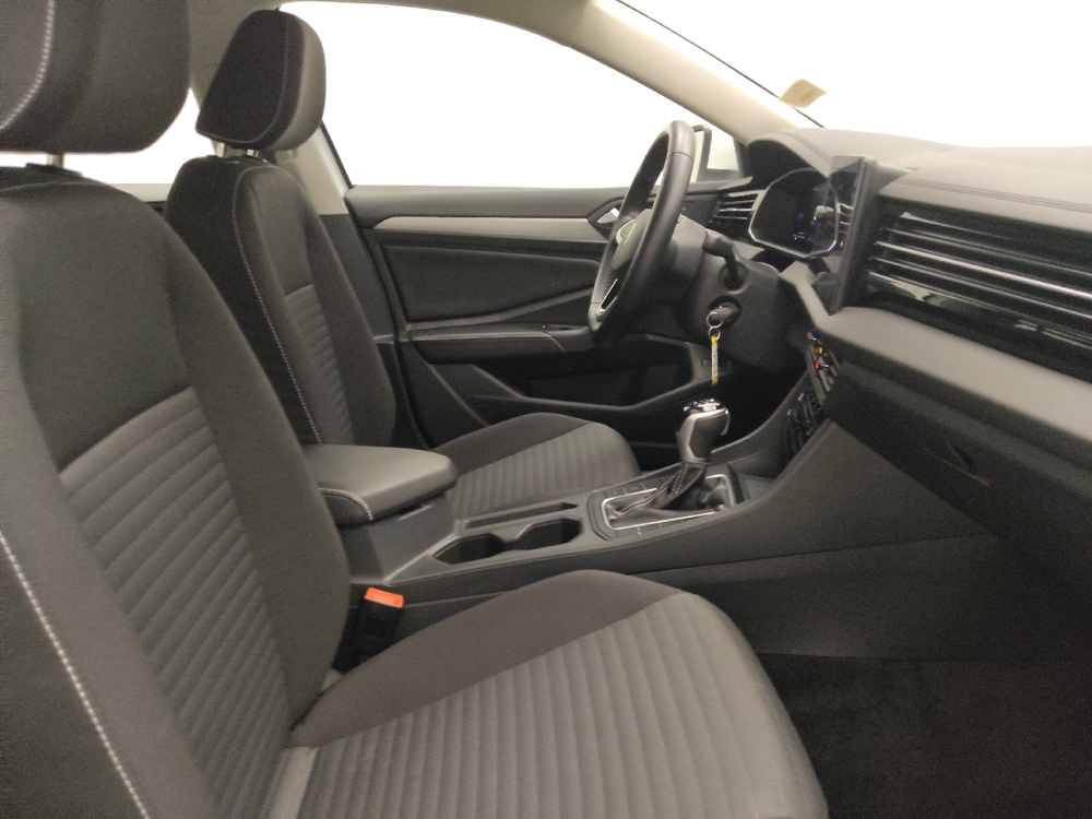 2025 Volkswagen Jetta S - Photo 16