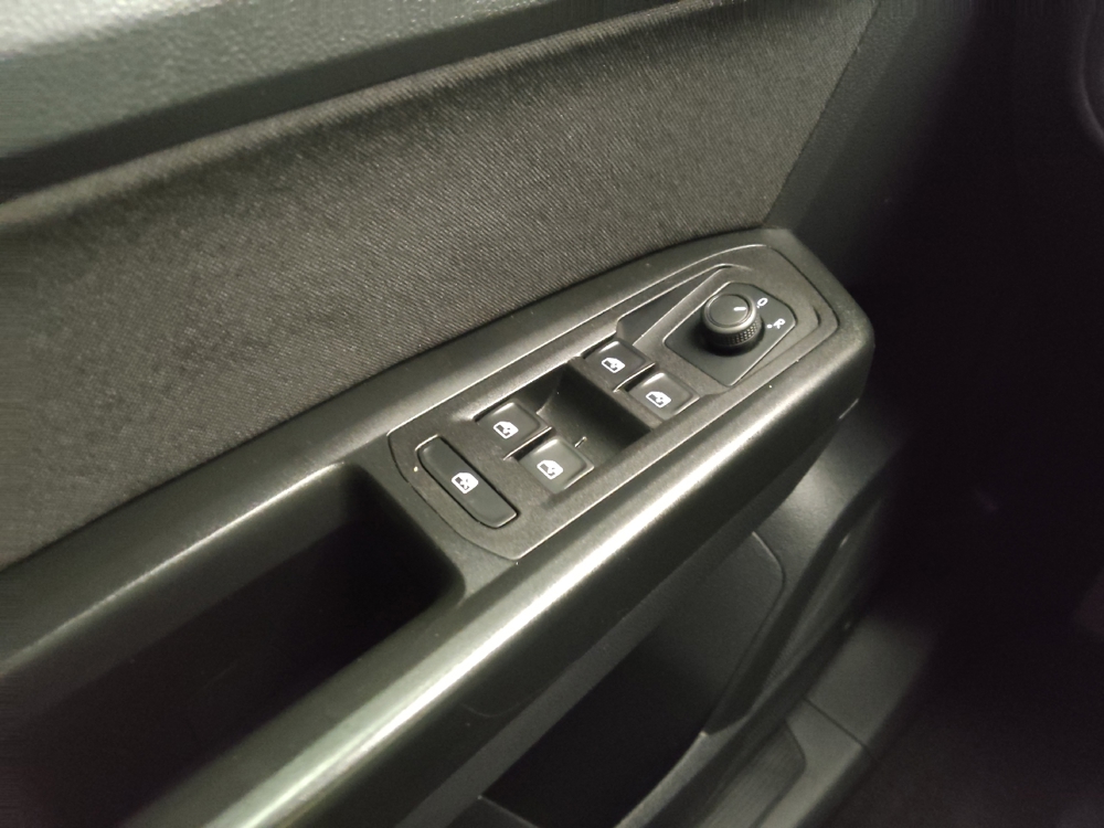 2020 Volkswagen Atlas Cross Sport S - Photo 21