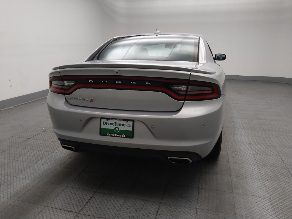 2019 Dodge Charger SXT - Photo 6