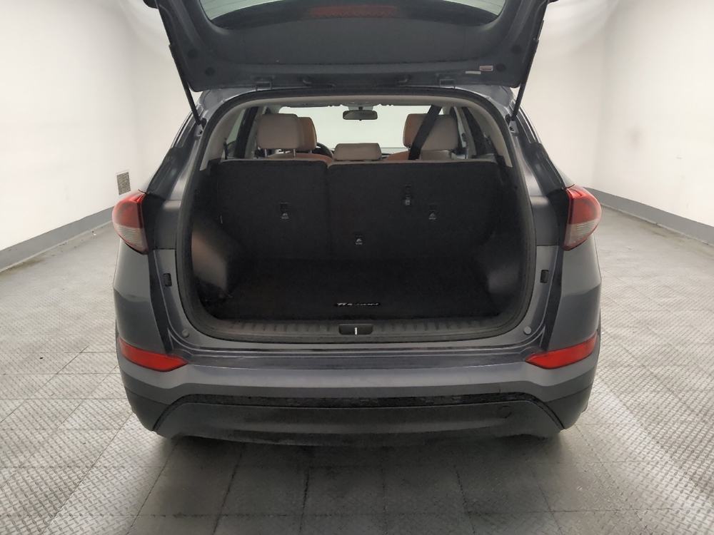 2017 Hyundai Tucson SE - Photo 22