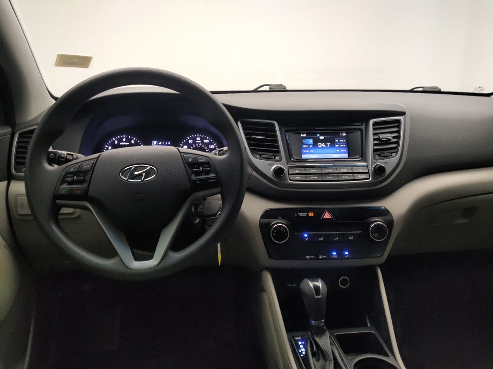 2017 Hyundai Tucson SE - Photo 17