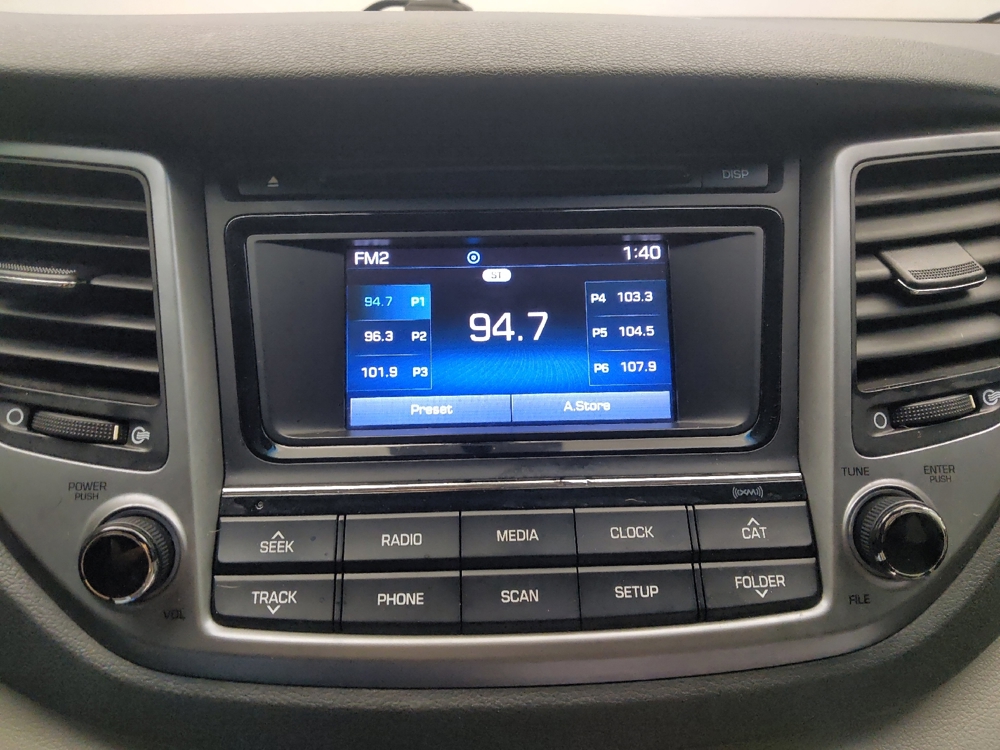 2017 Hyundai Tucson SE - Photo 19
