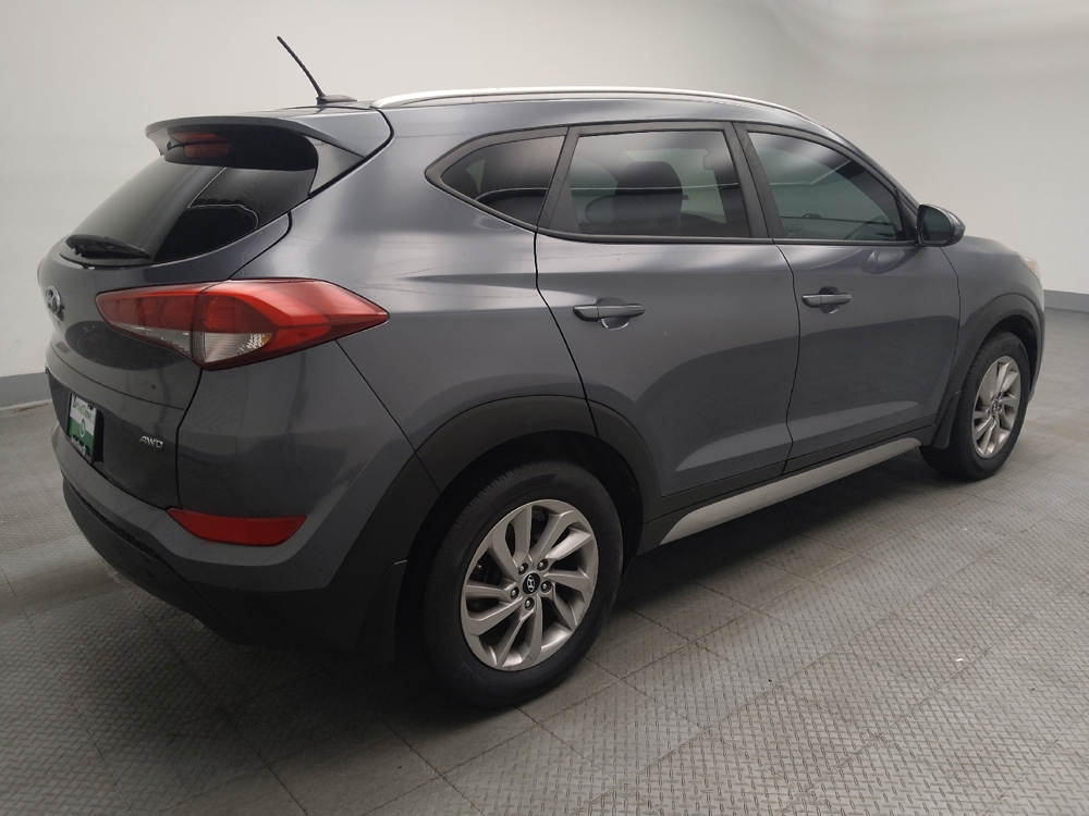 2017 Hyundai Tucson SE - Photo 8