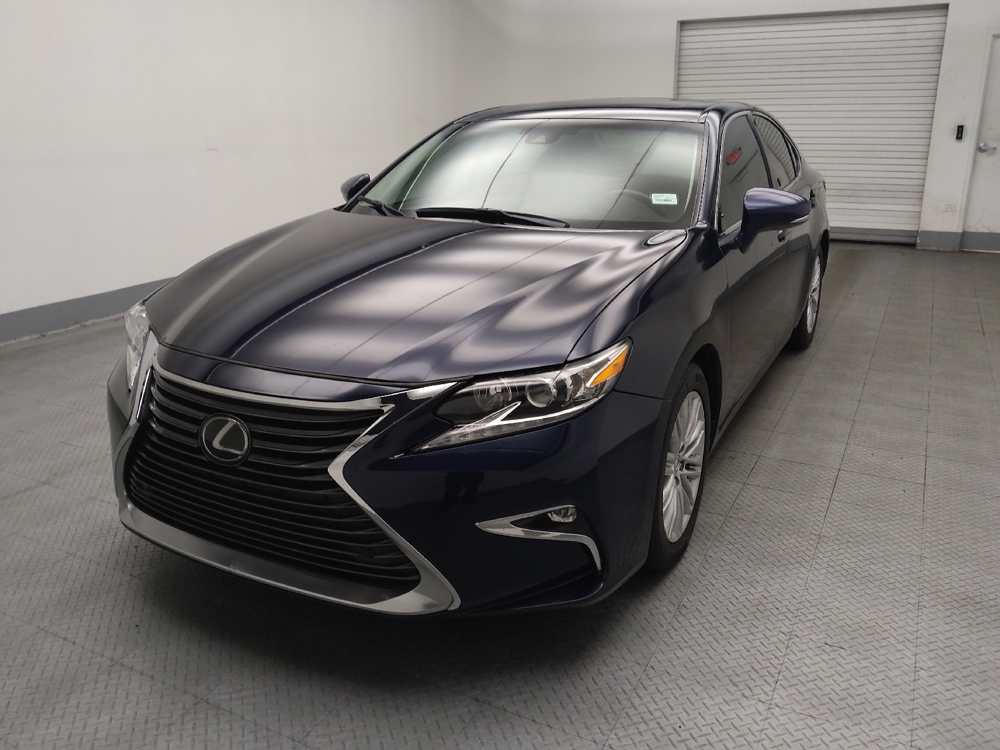 2017 Lexus ES