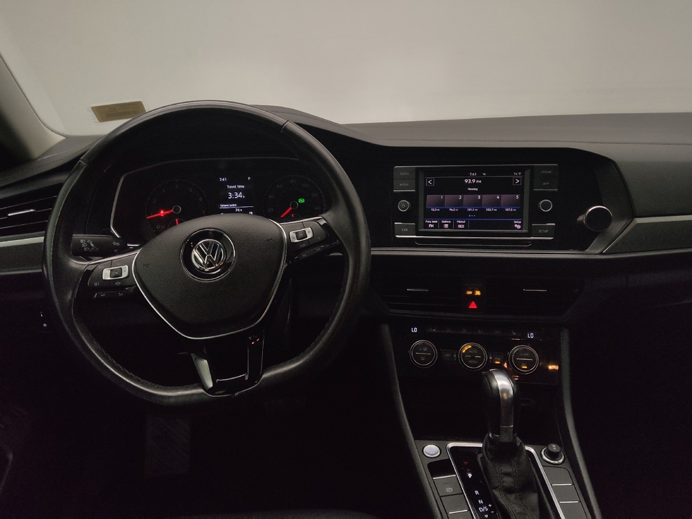 2019 Volkswagen Jetta SE - Photo 17