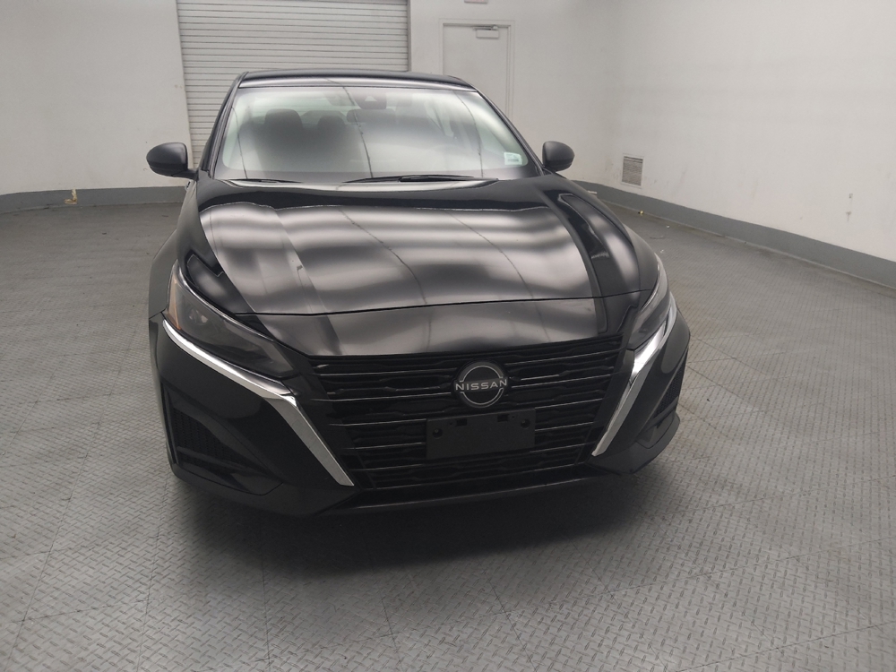 2024 Nissan Altima SV - Photo 11