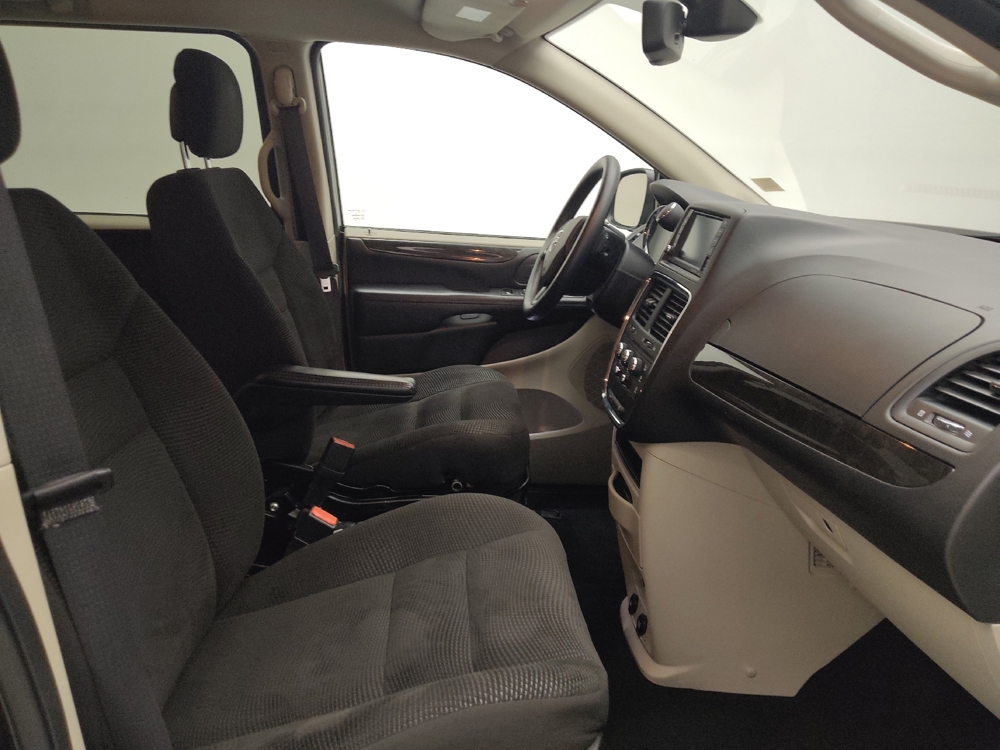 2020 Dodge Grand Caravan SE - Photo 16