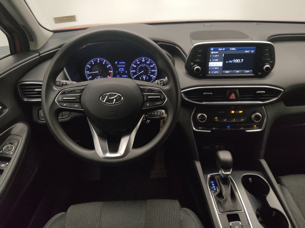 2020 Hyundai Santa Fe SE - Photo 17