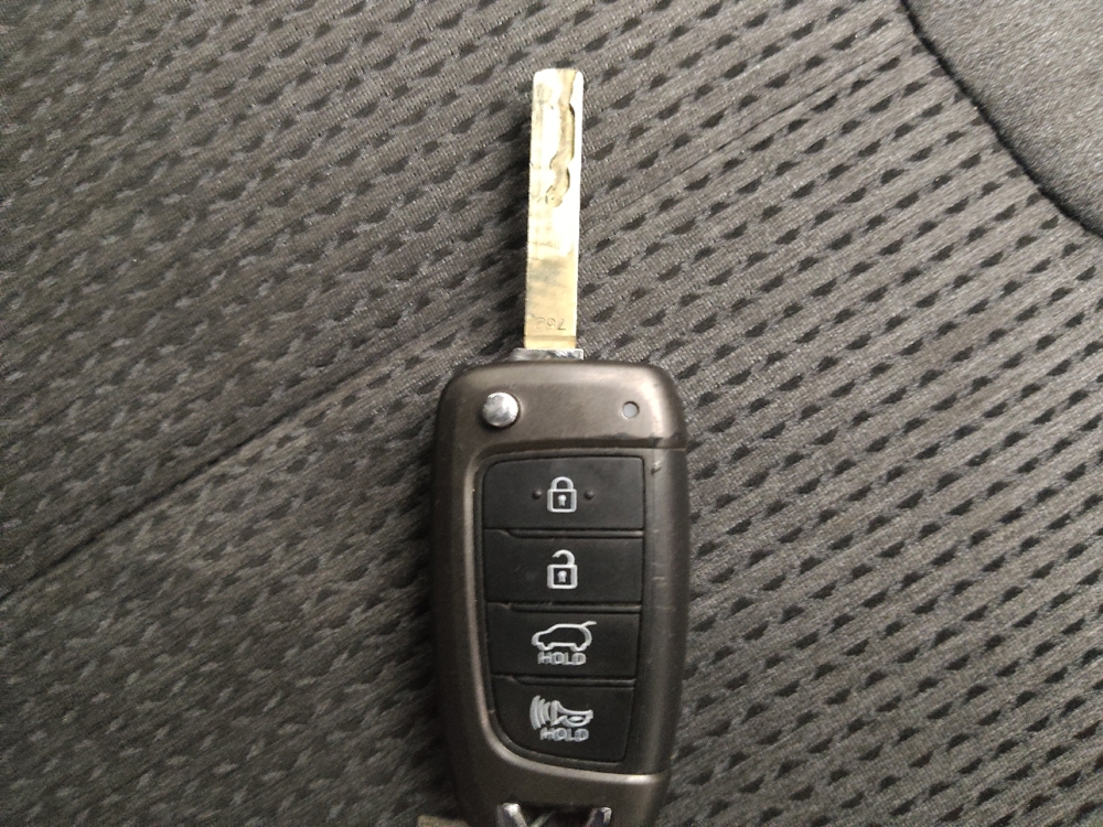 2020 Hyundai Santa Fe SE - Photo 25