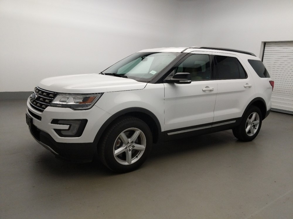 Used 2017 Ford Explorer Driver Front Bumper