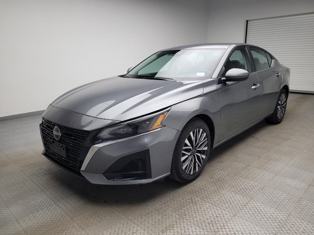 2023 Nissan Altima SV