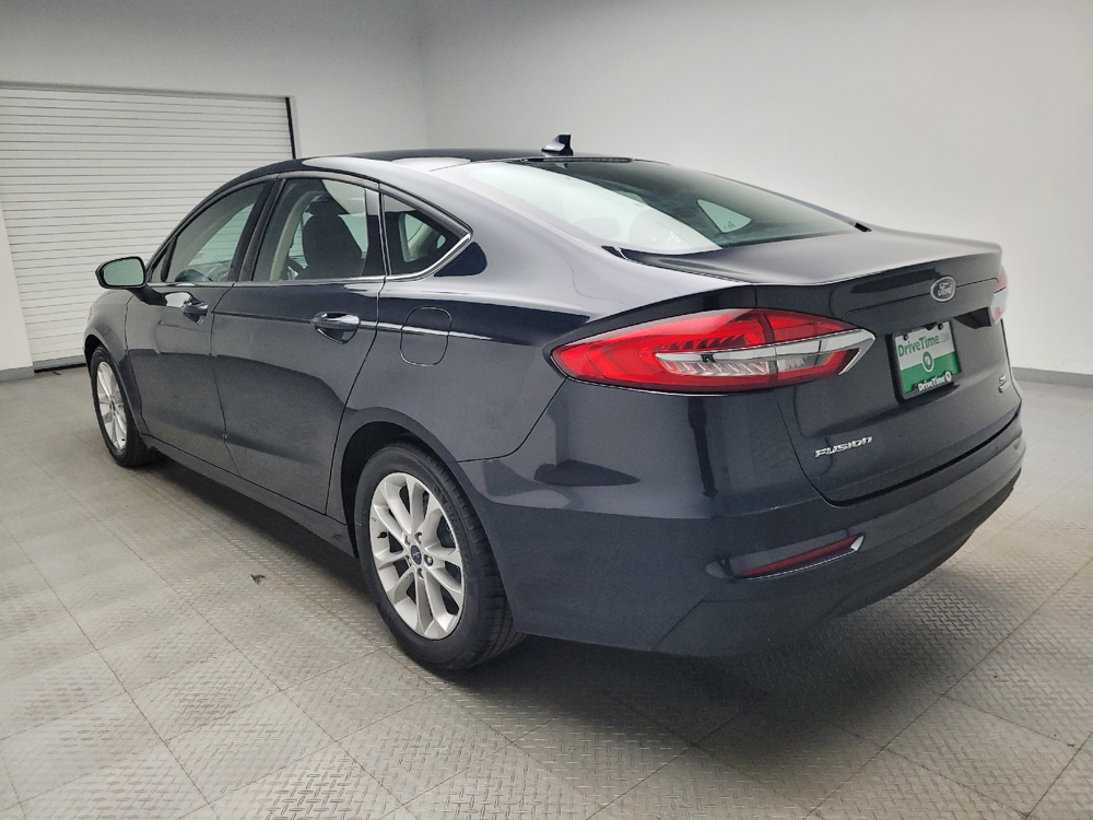 Image 4 of 2020 Ford Fusion SE