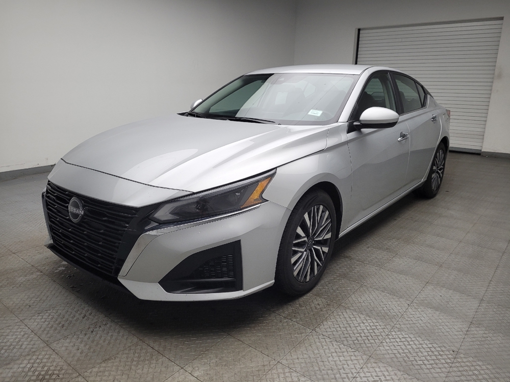 2023 Nissan Altima SV