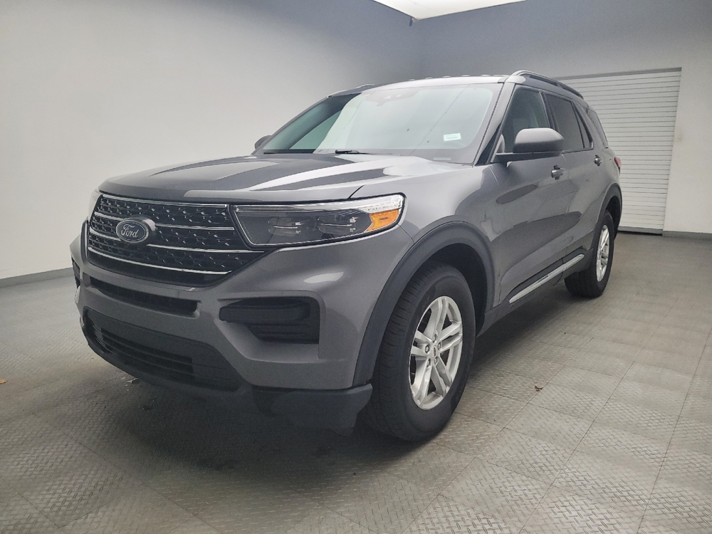2022 Ford Explorer XLT's photo