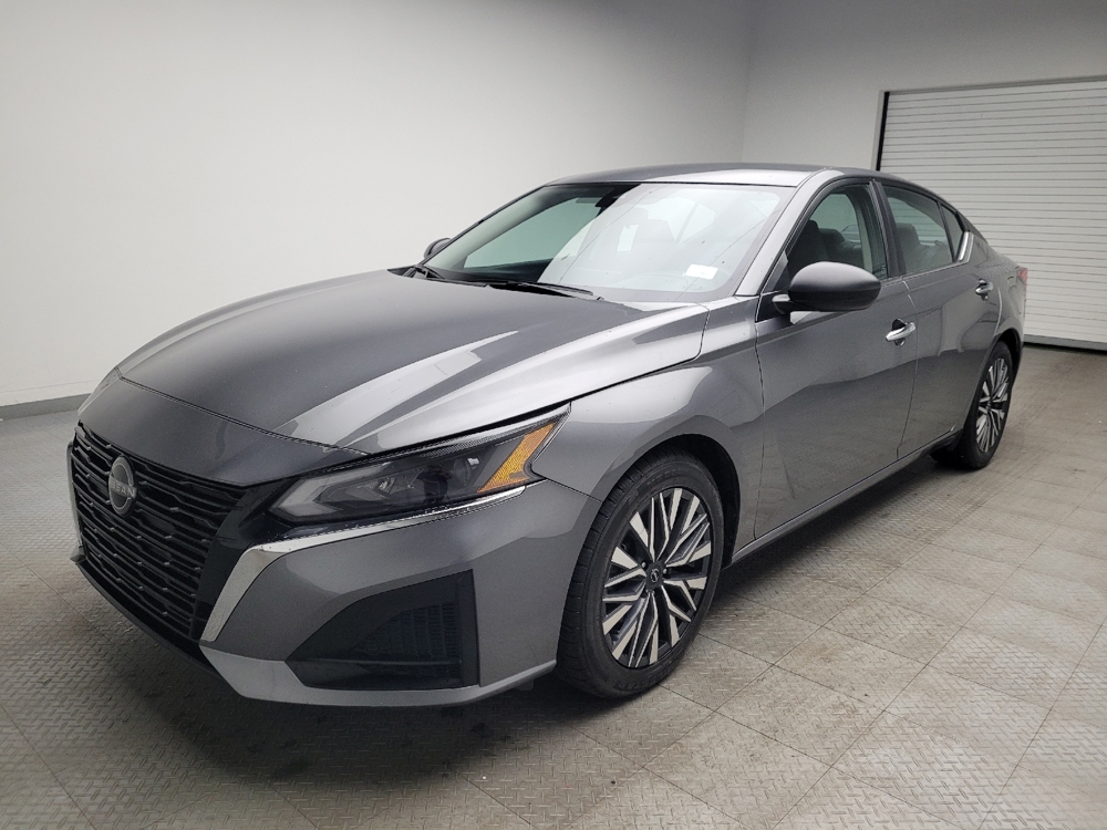 2024 Nissan Altima SV