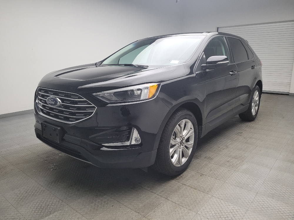 2023 Ford Edge Titanium's photo