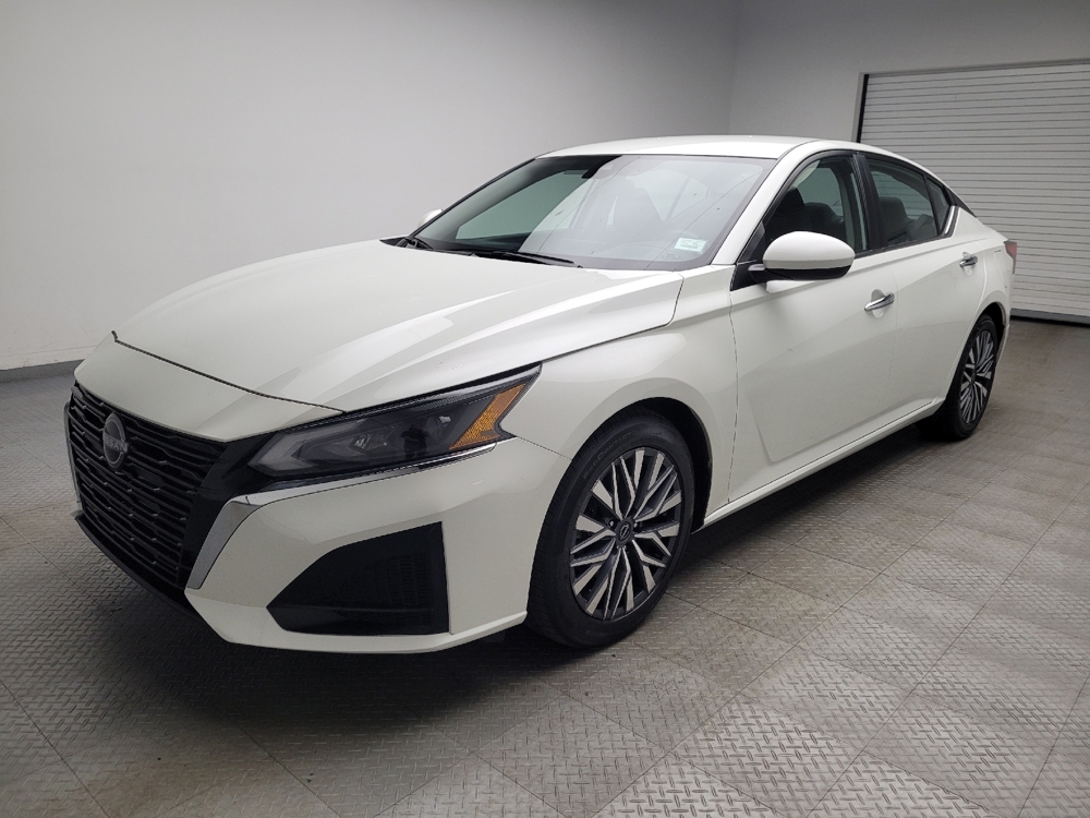 2023 Nissan Altima SV