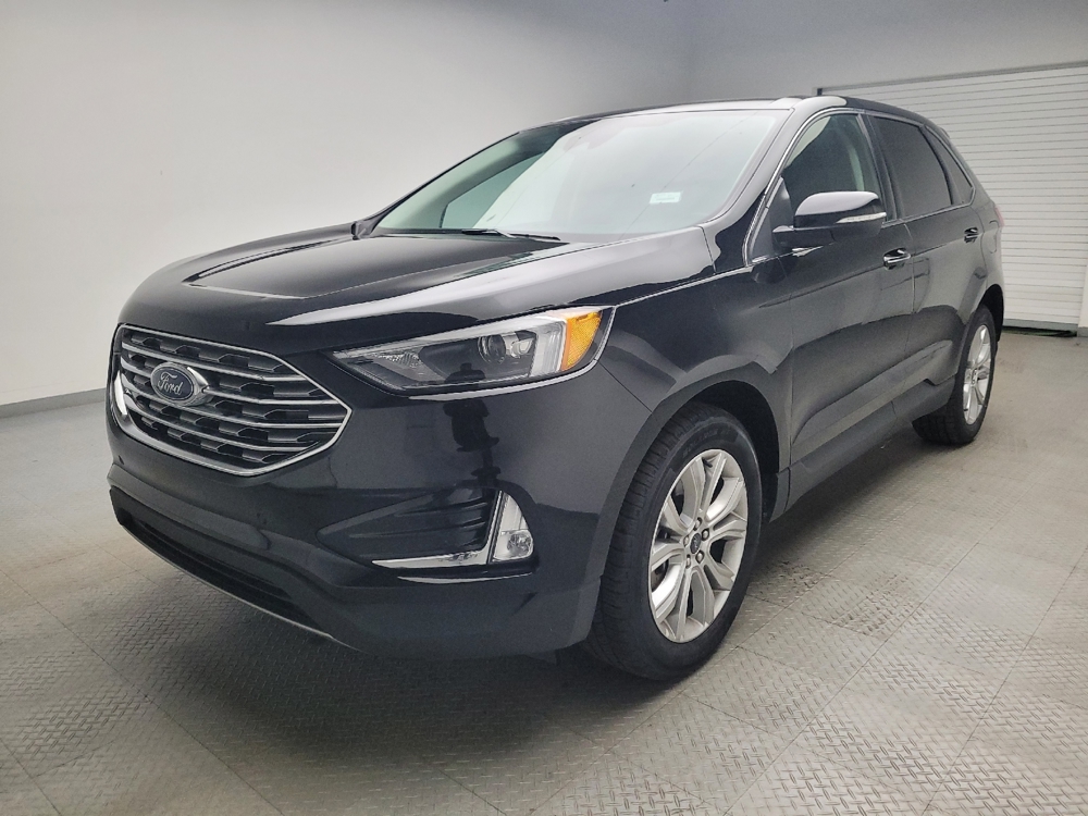 2024 Ford Edge Titanium's photo