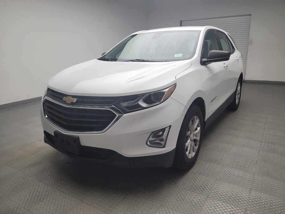 2020 Chevrolet Equinox LS's photo