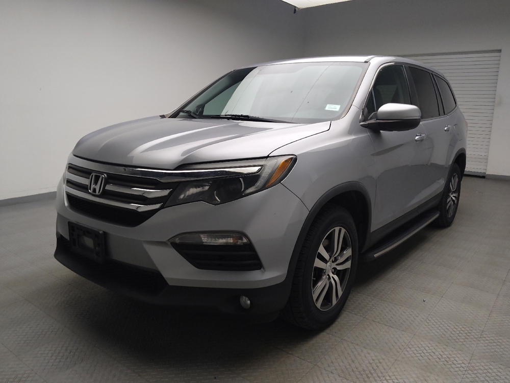 2016 Honda Pilot EX's photo
