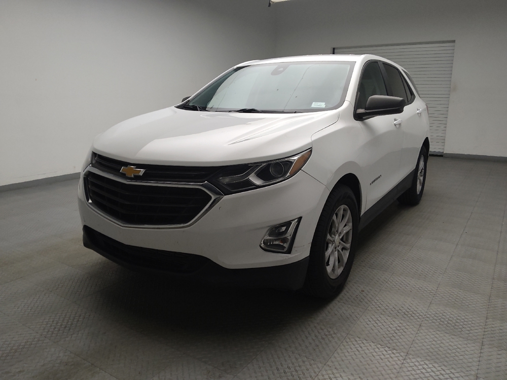 2020 Chevrolet Equinox LS's photo