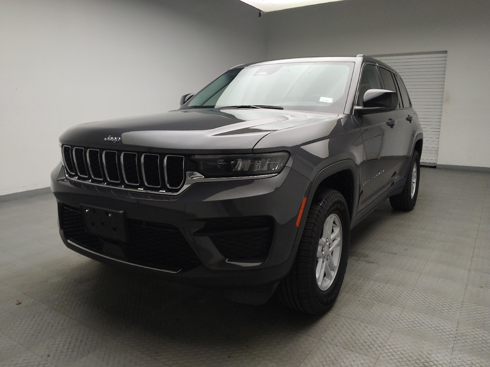 2023 Jeep Grand Cherokee Laredo's photo