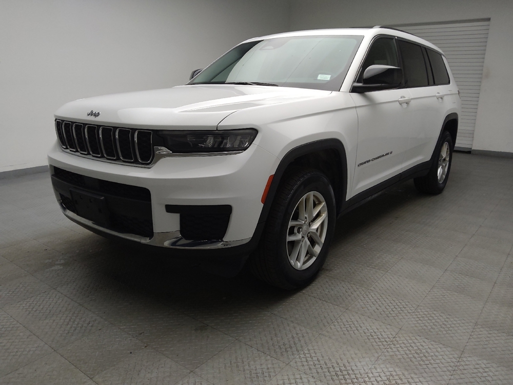 2023 Jeep Grand Cherokee L Laredo's photo