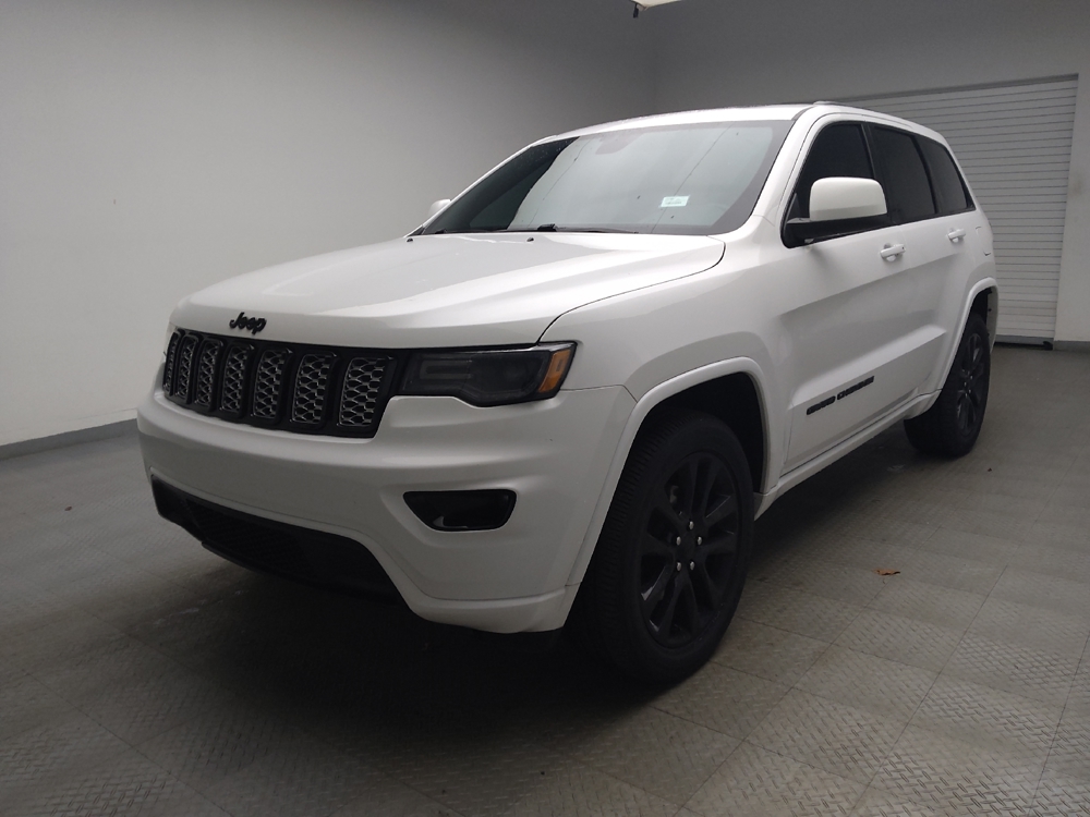 2020 Jeep Grand Cherokee Altitude's photo