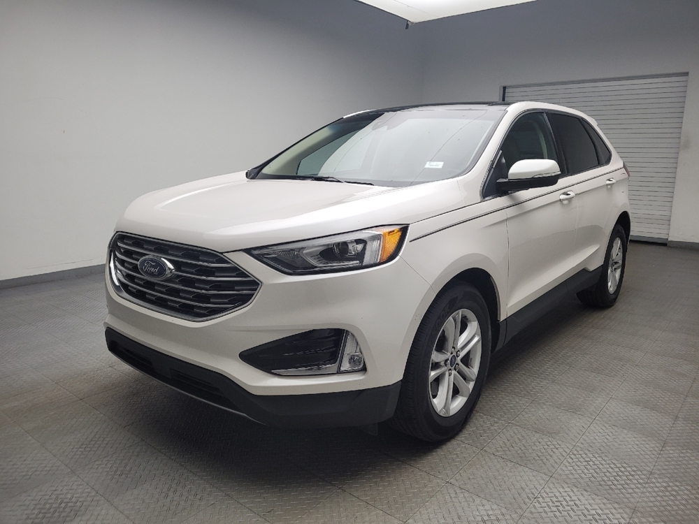 2019 Ford Edge SEL's photo