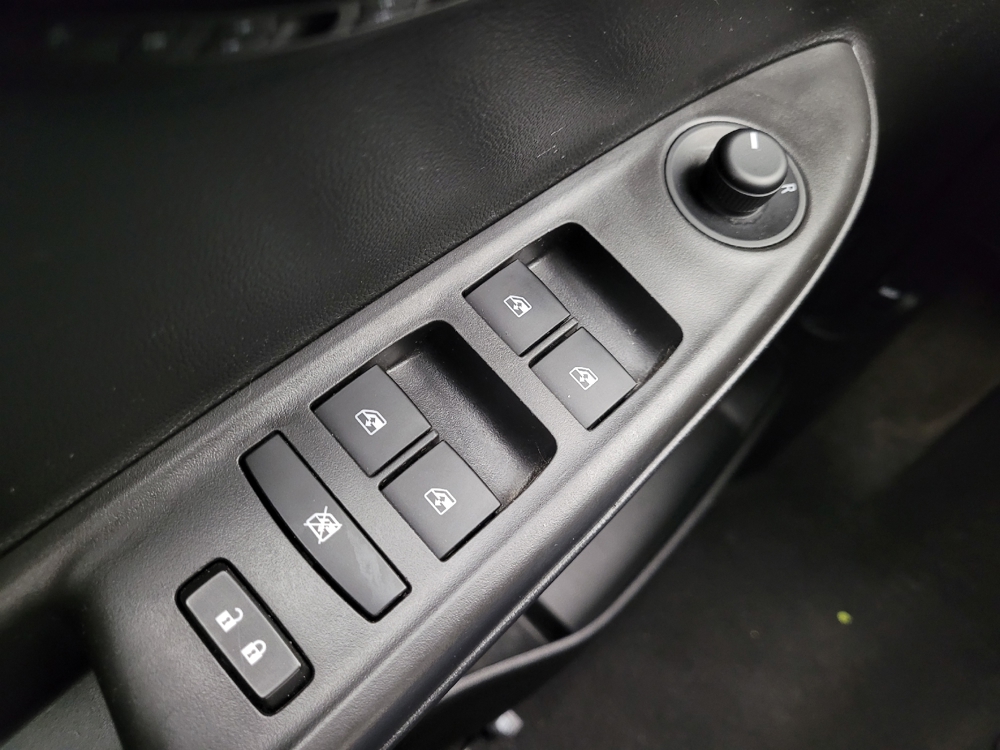 2017 Chevrolet Spark 1LT - Photo 21