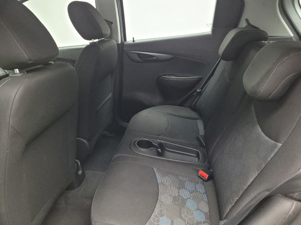 2017 Chevrolet Spark 1LT - Photo 14