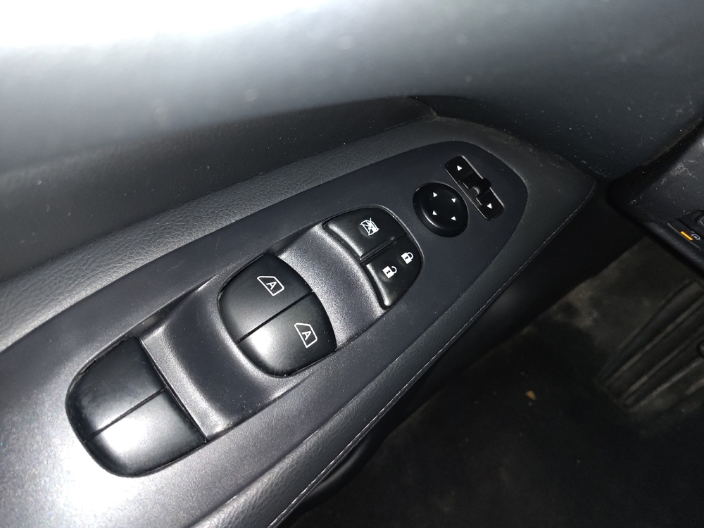 2020 Nissan Pathfinder SL - Photo 21