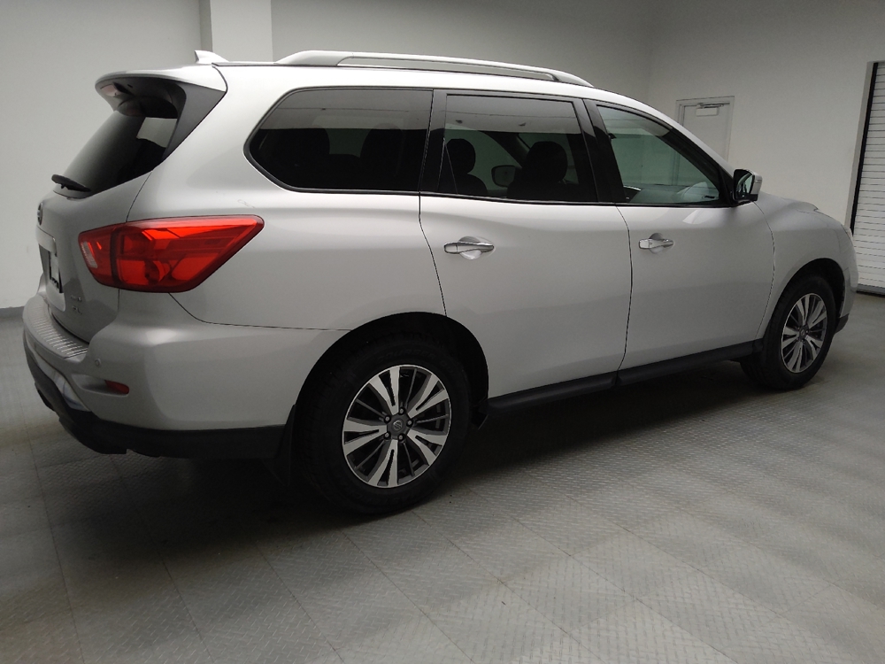 2020 Nissan Pathfinder SL - Photo 8