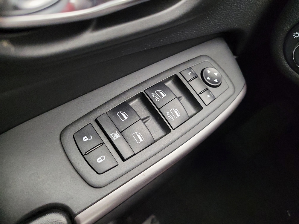 2022 Jeep Cherokee Latitude Lux - Photo 21