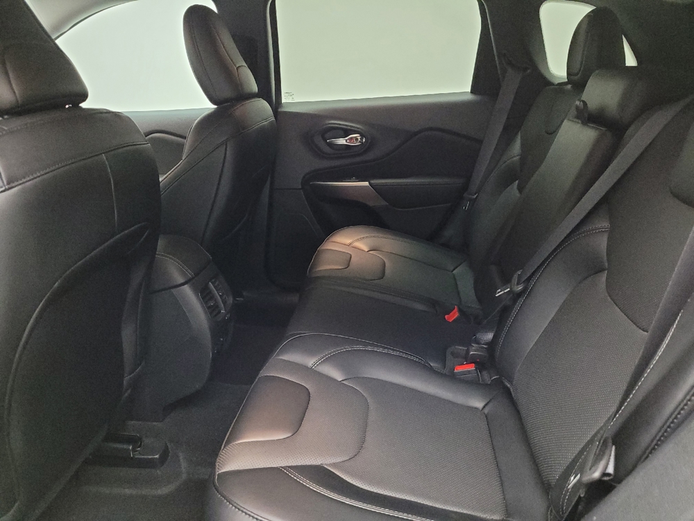 2022 Jeep Cherokee Latitude Lux - Photo 14