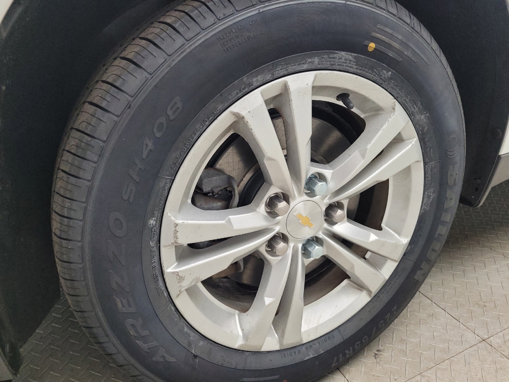 2016 Chevrolet Equinox LS - Photo 24