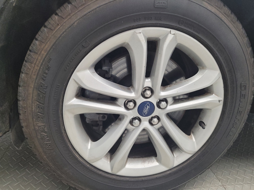 2020 Ford Edge SEL - Photo 24