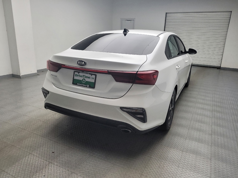 2021 Kia Forte LXS - Photo 6