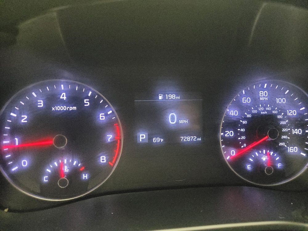 2021 Kia Forte LXS - Photo 18