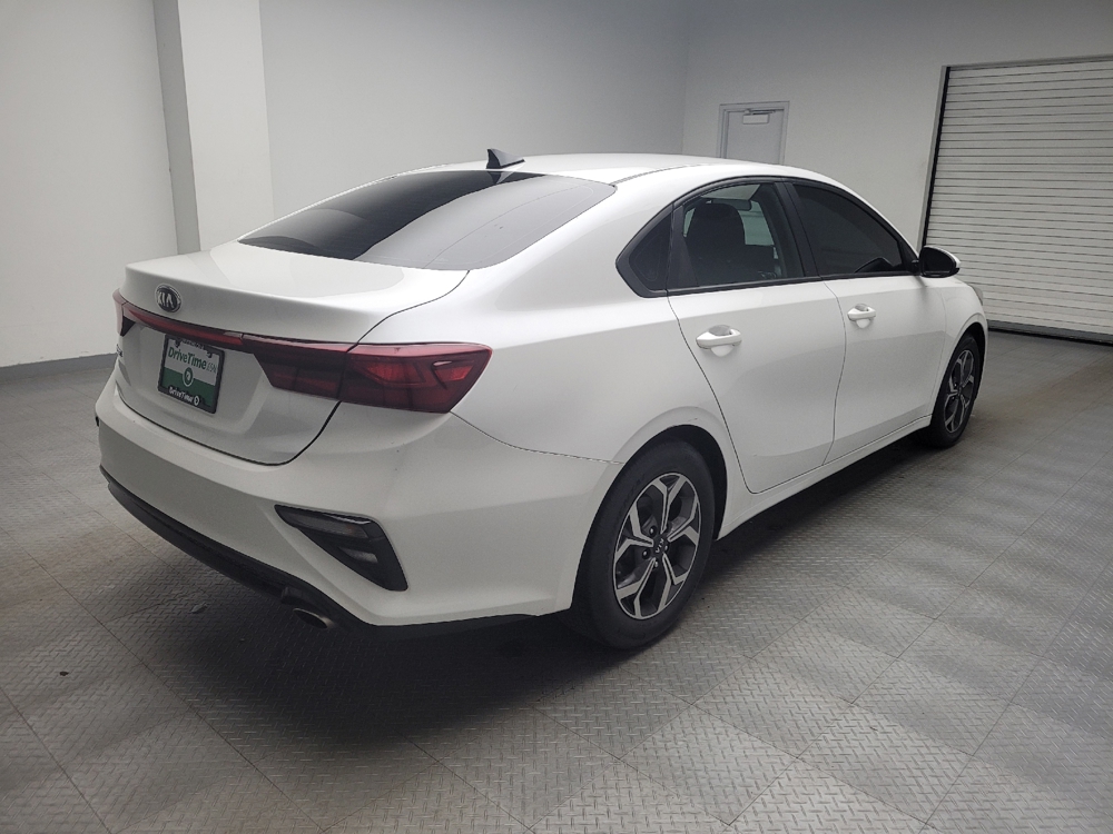 2021 Kia Forte LXS - Photo 7