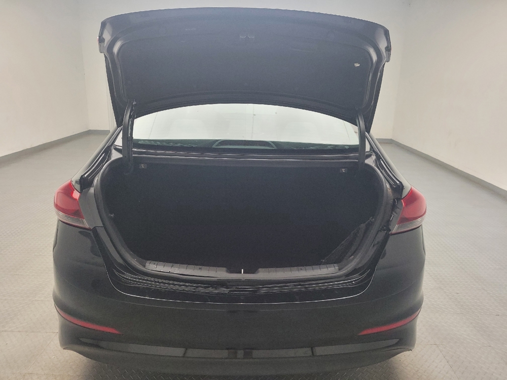 2018 Hyundai Elantra SE - Photo 22