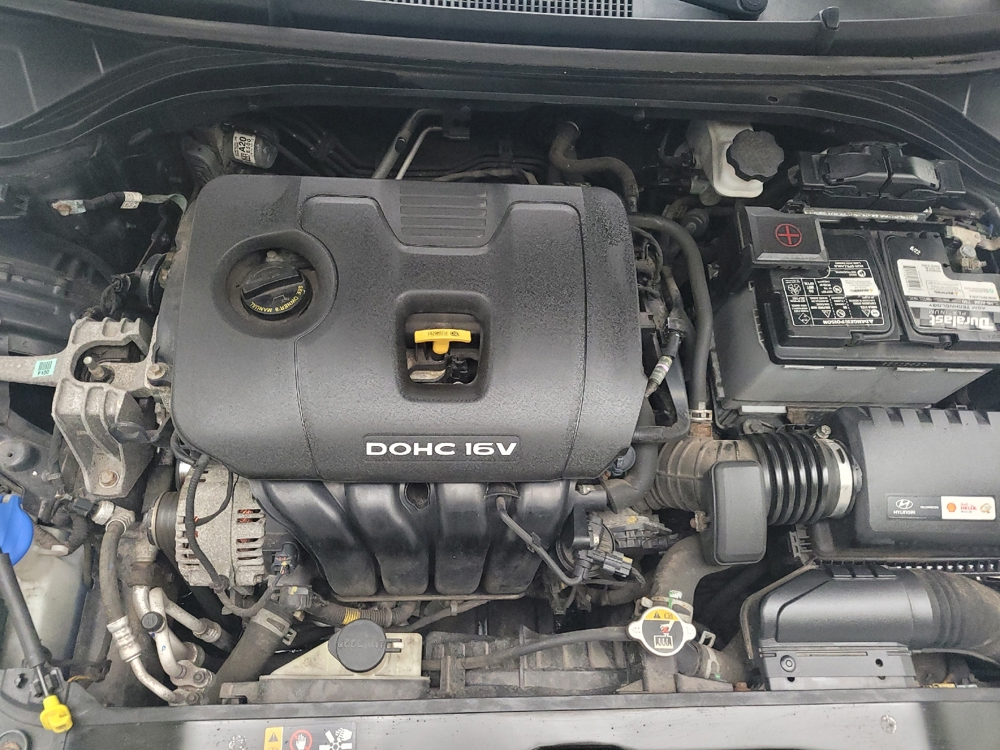 2018 Hyundai Elantra SE - Photo 23
