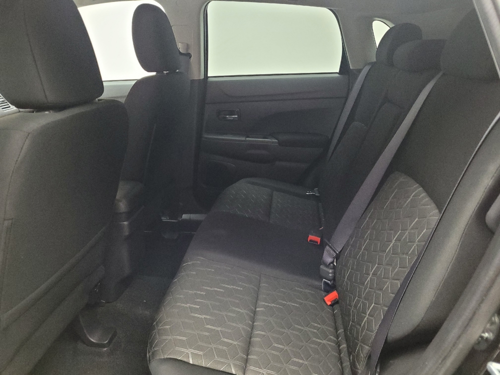 2025 Mitsubishi Outlander Sport ES - Photo 14