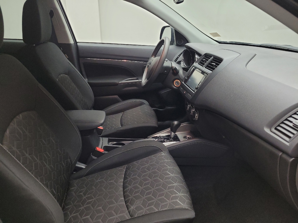 2025 Mitsubishi Outlander Sport ES - Photo 16