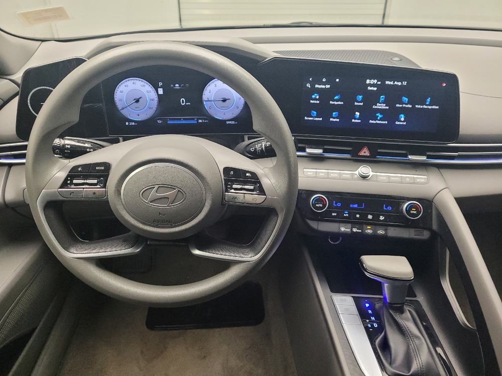 2024 Hyundai Elantra SEL - Photo 17